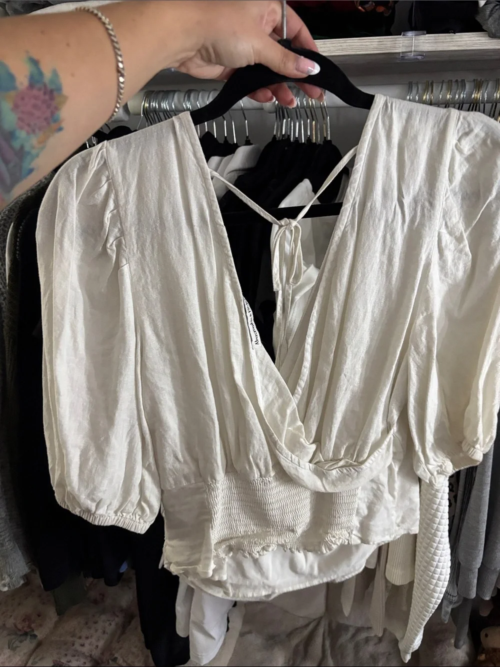 never worn Abercrombie & Fitch Cream Wrap Blouse with Puff Sleeves